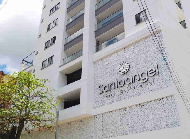 Apartamento en arriendo en Comuna 12 Cabecera del Llano
