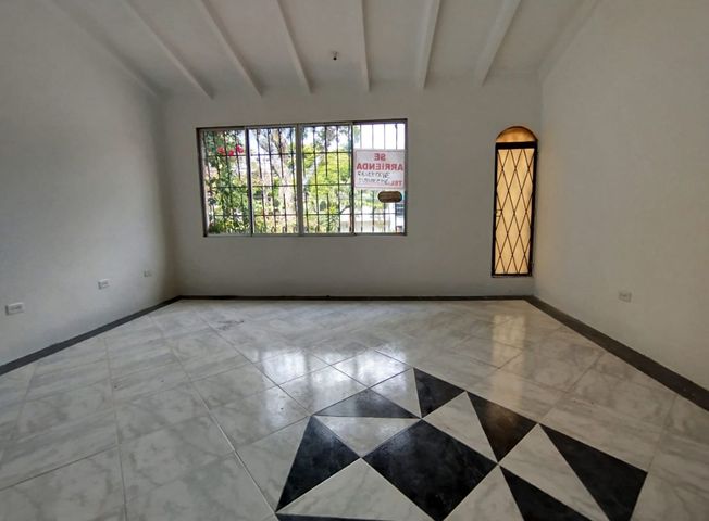 Casa en arriendo en Cali