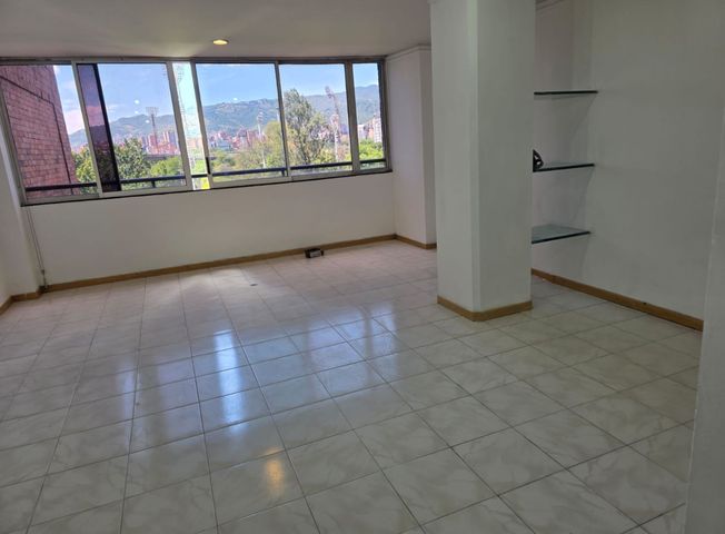 Apartamento en arriendo en Laureles