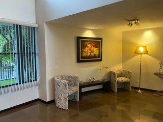 Foto 4 de VENDO HERMOSA CASA EN URB PRIVADA CUMBAYA, PROX USFQ