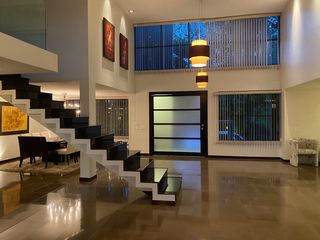 Foto 5 de VENDO HERMOSA CASA EN URB PRIVADA CUMBAYA, PROX USFQ