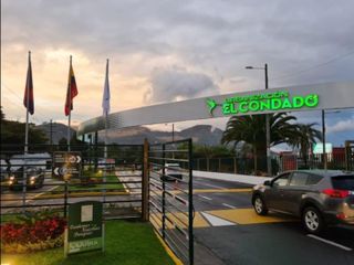 VENTA DEPARTAMENTO DENTRO DE URBANIZACIÓN EL CONDADO, Norte de Quito