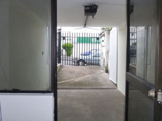 VENTA DEPARTAMENTO DENTRO DE URBANIZACIÓN EL CONDADO, Norte de Quito