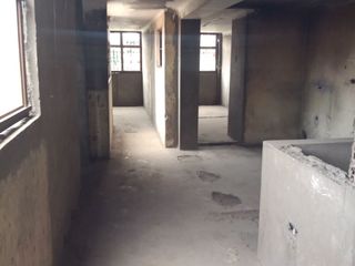 Foto 4 de EXCELENTE LOCAL  COMERCIAL  Y/O INDUSTRIAL EN GAMARRA, PRECIO NEGOCIABLE.
