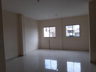 Foto 11 de DEPARTAMENTO GRANDE HERMOSO EN ESMERLDAS4 DOMITORIOS DUPLEX, GARAGE. BOMBA,CISTERNNA, SALA, COMEDOR, FAMILIA MODERNA