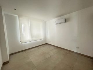 Foto 13 de departamento de alquiler manta zona sur