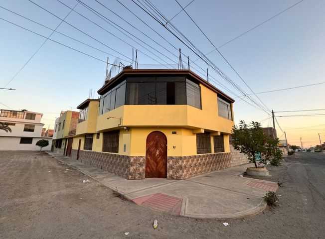 Casa en venta en Tacna | PROPERATI