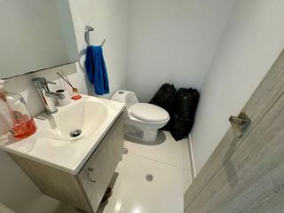 Foto 8 de Apartamento en altos de riomar barranquilla de 3 habitaciones vista al rio