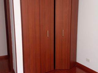 SE VENDE APATAMENTO EN LA FELICIDAD