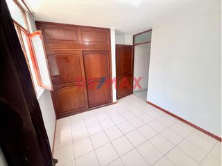 Foto 3 de SE VENDE LINDO DUPLEX EN 2DO PISO 135.30 M2 EN URB. CALIFORNIA