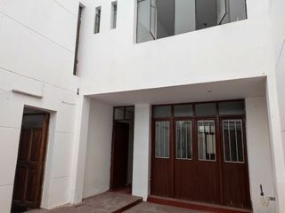 Foto 14 de En Venta Casa En Calle Principal Para Uso De Vivienda O Negocio Mollendo