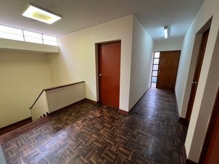 ALQUILER DE CASA PARA EMPRESA EN AV. SAN JOSE - BELLAVISTA