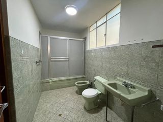 ALQUILER DE CASA PARA EMPRESA EN AV. SAN JOSE - BELLAVISTA