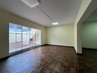 ALQUILER DE CASA PARA EMPRESA EN AV. SAN JOSE - BELLAVISTA