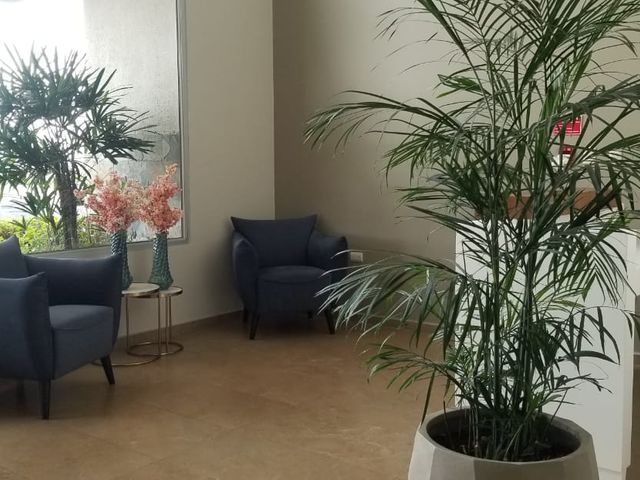 Vendo La Vista Towers Departamento 2 dormitorios City Mall La Rotonda