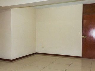 ALQUILER DE DEPARTAMENTO 4° PISO EN AV. SALAVERRY