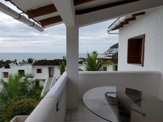 Foto 2 de Casa de Venta de 140M2 en La Playa, Same, Casa Blanca