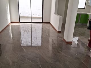 Foto 4 de VENTA DE CASA 98 m2 EN YARUQUI, BARRIO SAN JOSÉ