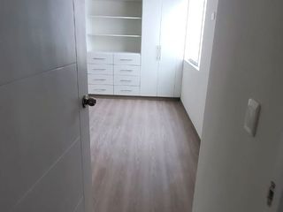 Foto 4 de VENTA ULTIMO  DPTO 89.70 M2 URB LOS SAUCES  -  SURQUILLO