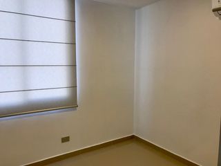 Foto 12 de APARTAMENTO EN ARRIENDO ALAMEDA DEL RIO #10385138