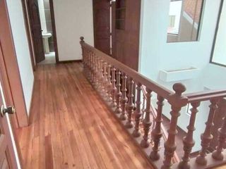 Foto 15 de Bonita villa en venta sector Coliseo Mayor $179.000dlrs.
