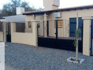 Se vende Casa con departamento monoambiente en Barrio Wine Village, Cafayate, Salta