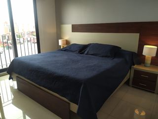 Foto 4 de ALQUILER DE CASA AMOBLADA MÁS SUITE EN NAPOLI