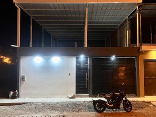Foto 1 de CASA EN VENTA – URB. LAS PALMERAS - CENTENARIO - CASTILLA - PIURA