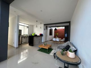 Foto 3 de CASA EN VENTA – URB. LAS PALMERAS - CENTENARIO - CASTILLA - PIURA