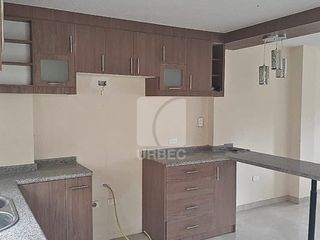 Foto 4 de VENTA - CASAS DE VENTA EN LA CIUDAD DE GUARANDA EN EL SECTOR DEL COLEGIO TECNICO GUARANDA/24URB03
