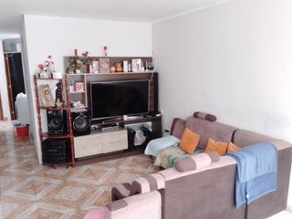 Foto 2 de ¡¡EN VENTA DEPARTAMENTO TERCER PISO EN EL AGUSTINO!!