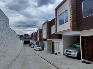 Casa en Venta, Sector Rio Amarillo, Cuenca