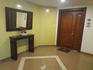 Foto 15 de Vendo departamento de 220 m2 de construcción  amoblado  sector La Carolina.