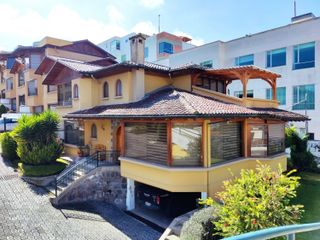 Casa en venta Santa Lucia norte de Quito