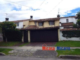 Foto 1 de Casa en Venta Pontevedra Bogota
