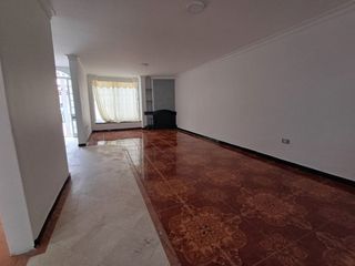 Foto 19 de Casa en Venta Bella Suiza, Bogotá, Usaquén.