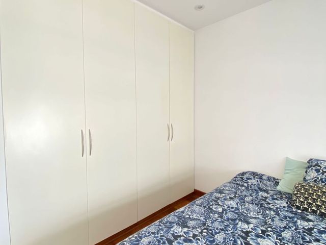 DEPARTAMENTO CON TERRAZA Y VISTA A PARQUE MIRAFLORES LIMITE CON SAN ISIDRO