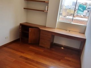 Foto 9 de VENDO LINDO DPTO EN CALLE MADRID, MIRAFLORES