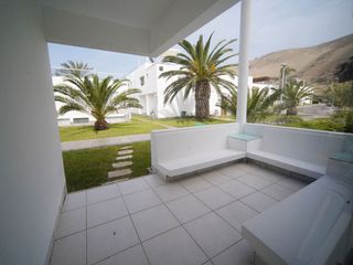 Venta de Casa en Exclusivo Condominio Club Playa Las Gramas San Antonio, Cañete