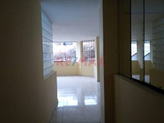 Foto 13 de Venta De Departamento Duplex En Primer Piso En La Molina