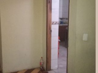 Foto 6 de CASA DE TRES PISOS EN VENTA EN TENA, NAPO, ECUADOR