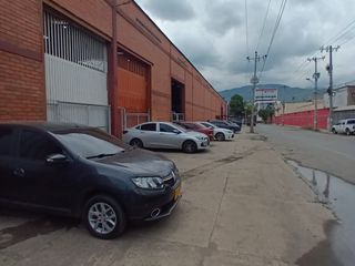 BODEGA VENDO EN SAMECO YUMBO 5.500 M2 $6.500 MILLONES