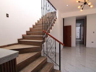 Foto 6 de CASA DE UN 1 PISO Y MEDIO EN VENTA - URB. BOULEVAD PARK PLAZA - PIURA