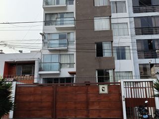 Foto 1 de URB. CIPRECES ALQUILO BONITO DPTO. MODERNO 125M2 5TO. PISO S/2,500 MENSUAL (2+1)  VISTA CALLE, CON ASENSOR.