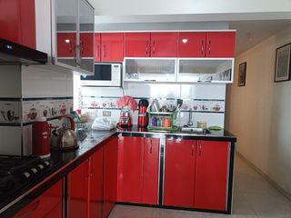 Foto 13 de URB. CIPRECES ALQUILO BONITO DPTO. MODERNO 125M2 5TO. PISO S/2,500 MENSUAL (2+1)  VISTA CALLE, CON ASENSOR.