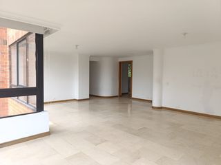 5EBC3 Apartamento en arriendo en el sector San Lucas