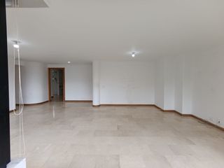 5EBC3 Apartamento en arriendo en el sector San Lucas