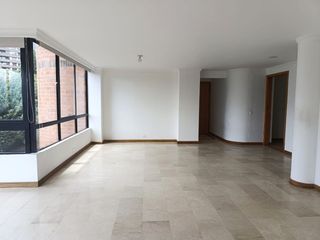 5EBC3 Apartamento en arriendo en el sector San Lucas