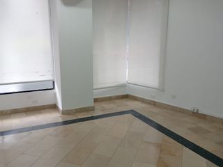 Foto 13 de RENTO HERMOSA OFICINA 308M2, SECTOR ALIANZA FRANCESA