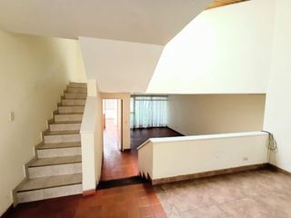 Foto 1 de CASA PARA REMODELAR EN CEDRITOS